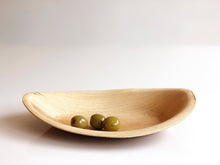 Medium ellipse palm leaf dessert bowl 19x13cm